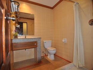 Mt Hotel Patong Phuket Exteriör bild